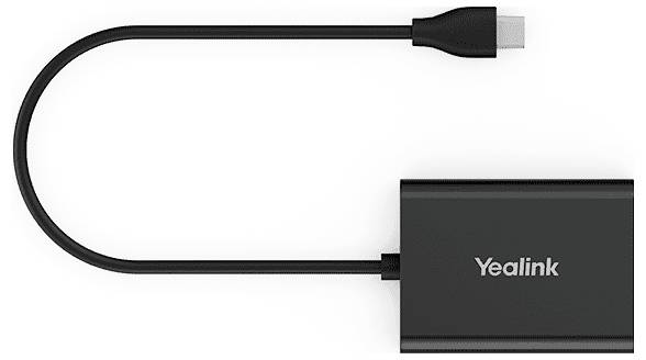 Adaptér USB-C na HDMI s logom "Yealink". Kábel spája zástrčku USB-C so zásuvkou HDMI, používaný na pripojenie zariadení k displejom.