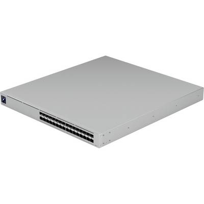 Elegantný, obdĺžnikový sieťový prepínač s viacerými ethernetovými portami na prednej strane a tlačidlom napájania na ľavej strane.
