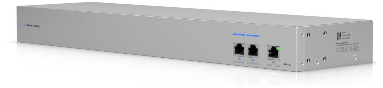 Elegantný, strieborný sieťový prepínač s logom spoločnosti, tromi portami Ethernet a indikátorom napájania, umiestnený tak, aby bol viditeľný z boku aj spredu.