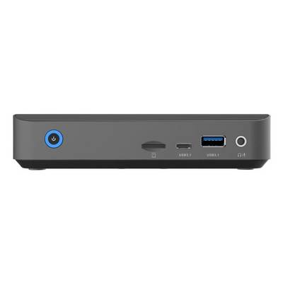 Predný pohľad na malé čierne zariadenie s modrým tlačidlom napájania, slotom na SD kartu, portami USB-C a USB-A a jacksom na slúchadlá.