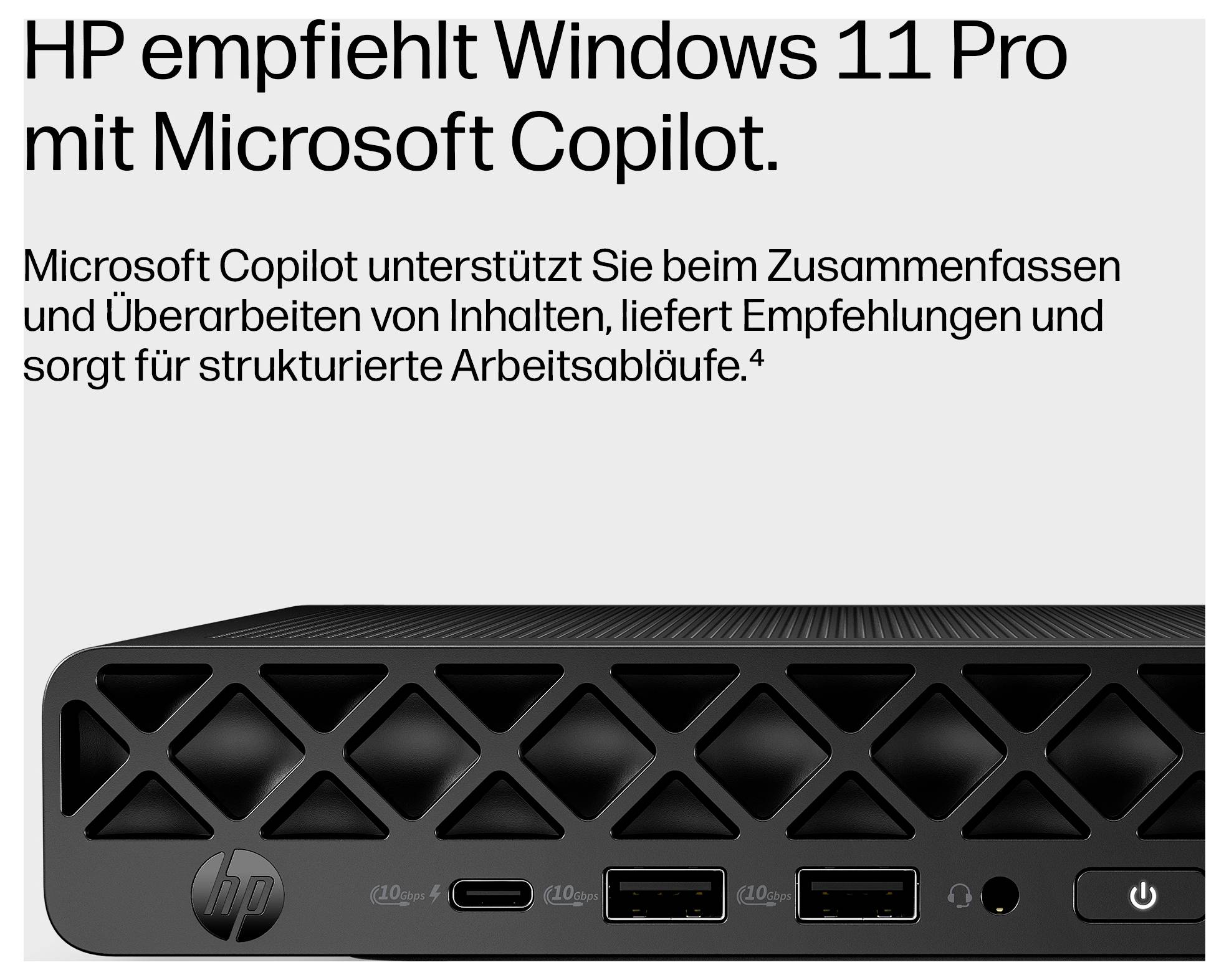 Slovenský preklad:<br><br>„HP odporúča Windows 11 Pro s Microsoft Copilot"; zobrazuje predný panel zariadenia HP s portami a tlačidlom napájania.