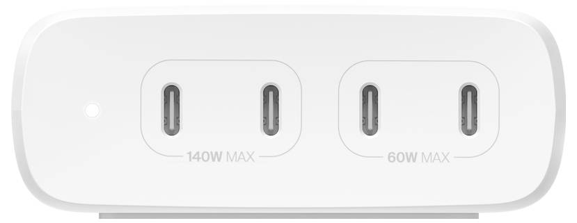 Biely dvojitý nabíjač do steny s USB-C s dvoma portami označenými "140W MAX" a "60W MAX".