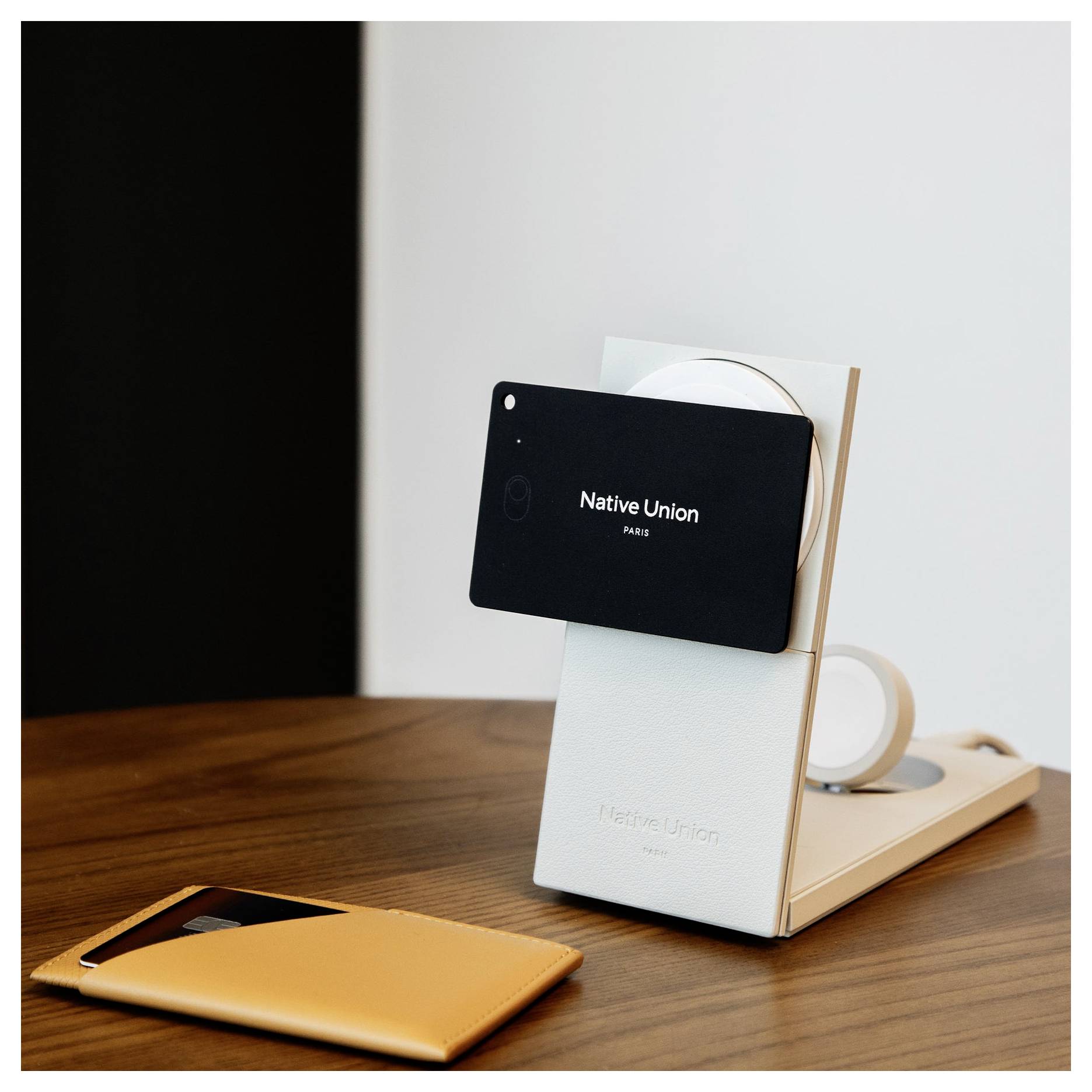 Native Union Native Union FindIt Card Black Tracker čierna-6