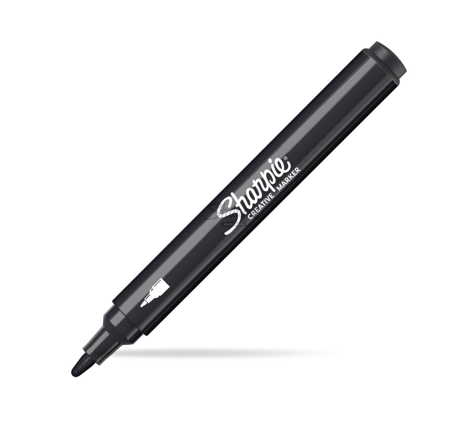 Čierny kreatívny fix Sharpie zobrazený diagonálne na bielom pozadí.