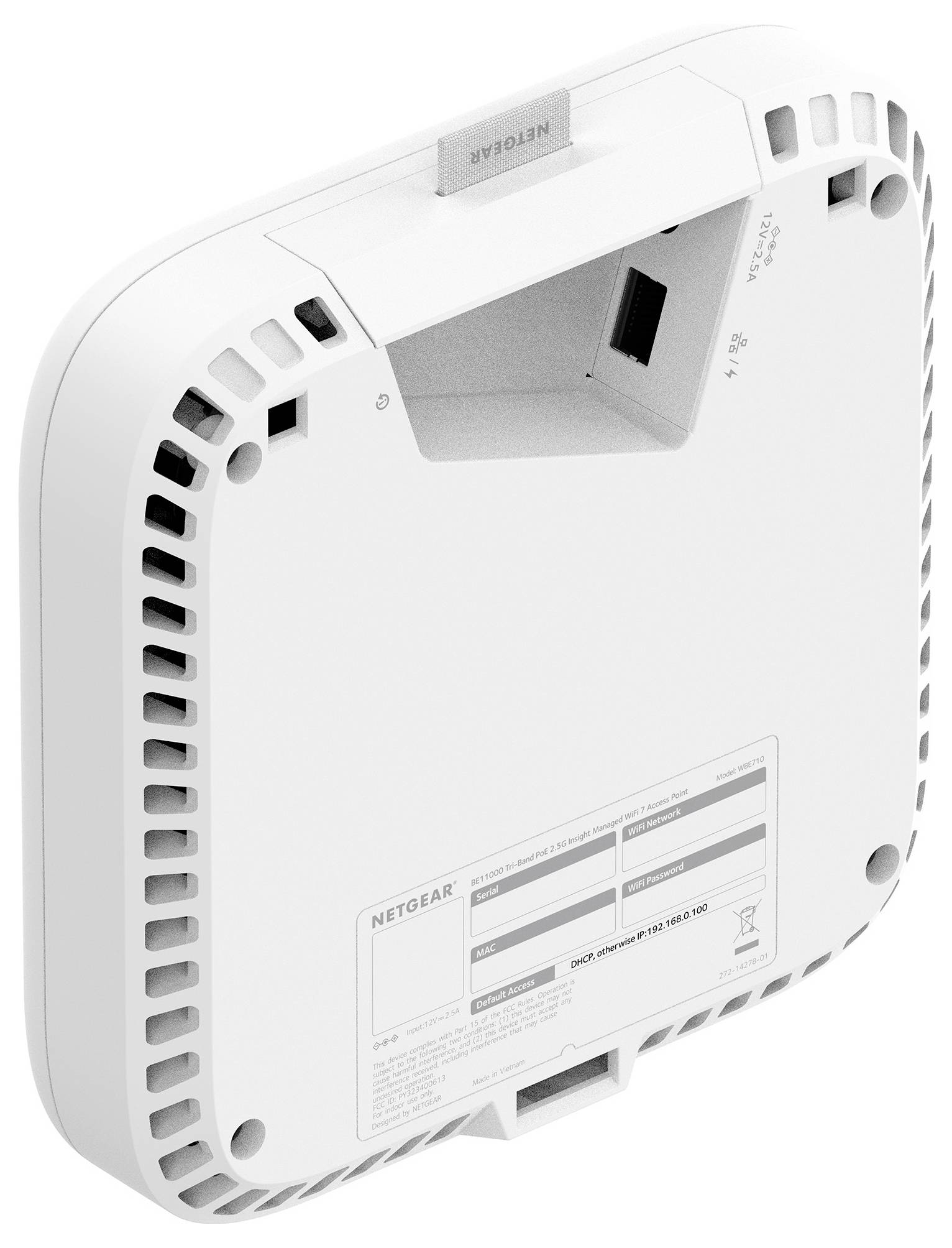 Zadný pohľad na biely bezdrôtový smerovač NETGEAR, ktorý ukazuje ventilačné štrbiny, porty a štítok výrobku.