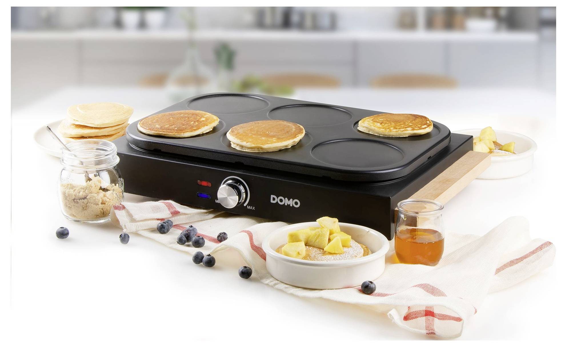 DOMO DO8717PN Palacinkovač nepriľnavý povlak, plynulý regulátor teploty, indikátor čierna-2