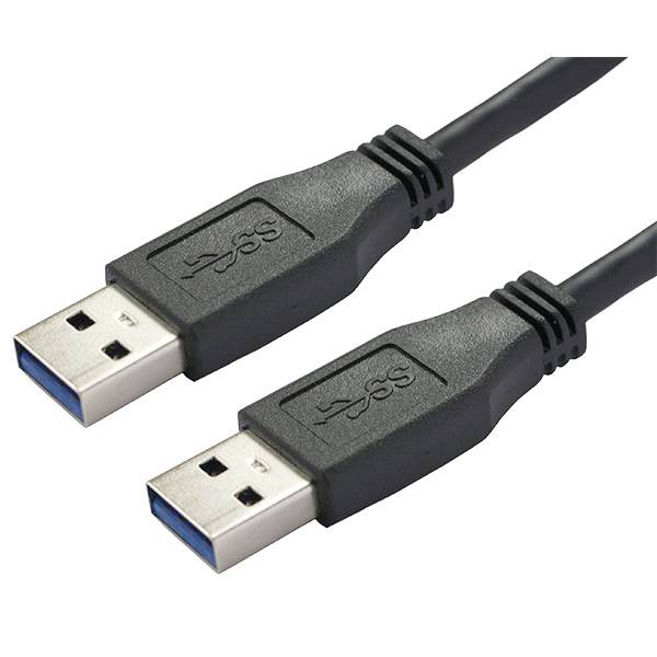 Dva čierne konektory USB-A samec na kábli, zobrazené na bielom pozadí.