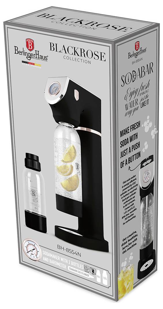 Produktová krabica kolekcie Blackrose od BellingerHaus výrobníka sodovky, zobrazujúca zariadenie a fľašu s vodou s plátkami citróna; text na balení znie 'SODABAR'.