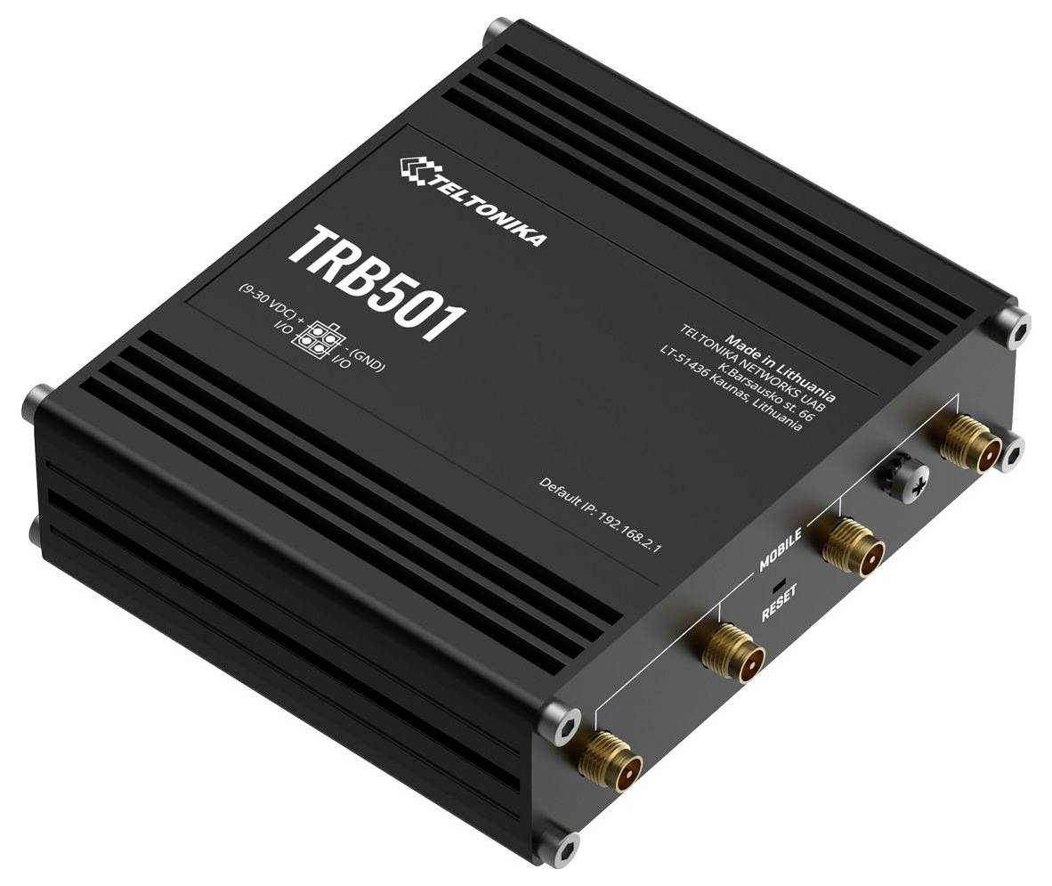 Čierny priemyselný 5G маршrutizátor/modem Teltonika TRB501 s viacerými konektormi antén a stavovými štítkami na prednom paneli.