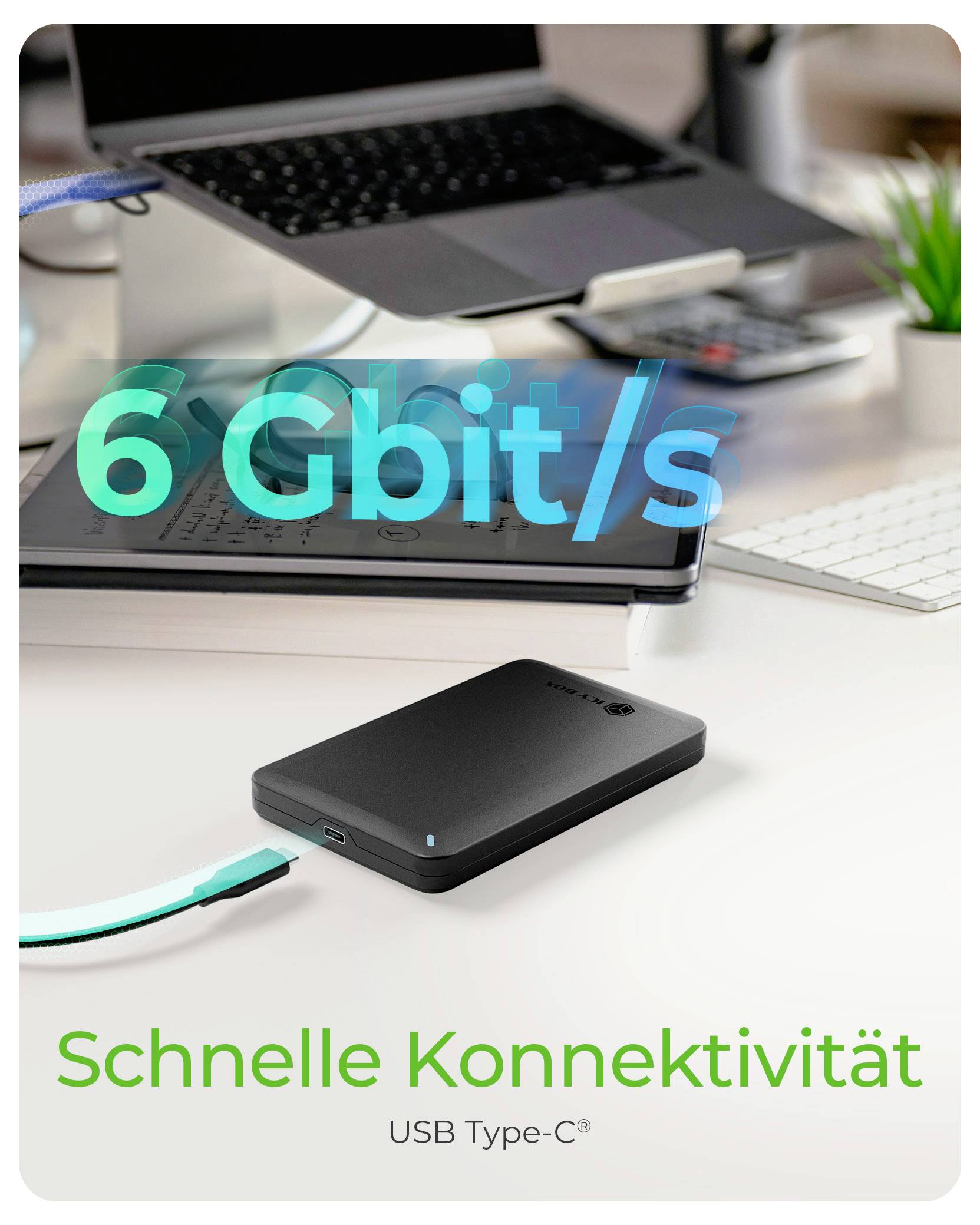 Prenosný vonkajší disk na stole s kabelom USB-C, označený „6 Gbit/s" a „Rýchla konektivita USB Type-C" na zdôraznenie rýchleho pripojenia.