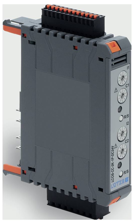 Sivý priemyselný elektronický modul s oranžovými svorkami a svorkovnicami, zobrazený v bočnom pohľade