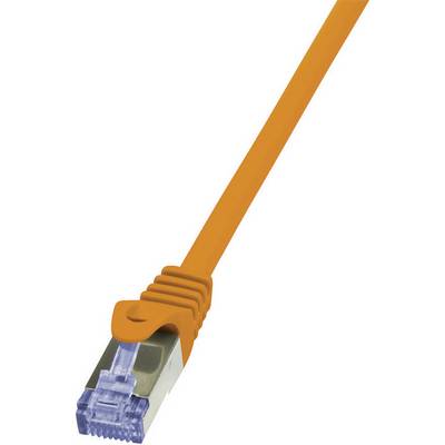 Oranžový ethernetový kábel s RJ-45 konektorom na konci, používaný pre sieťové pripojenia.