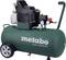 Kompresor vzduchu Metabo Basic 250-50 W, tmavozelený, na kolieskach, s čiernym motorom, tlakovými meradlami a červeným otočným gombíkom.