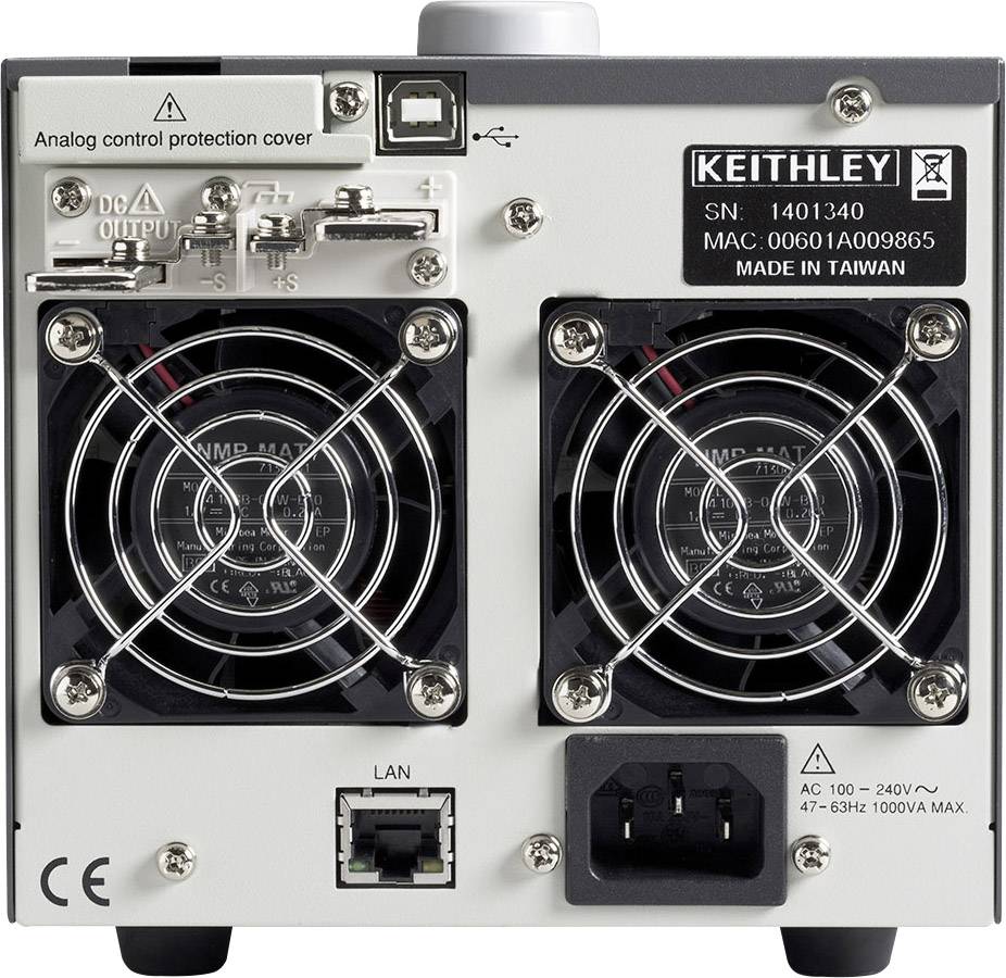 Pohľadový zadný panel elektronického zariadenia Keithley s vetracími otvormi, napájacou zásuvkou a rozhraniami. Vhodné pre laboratórne použitie.