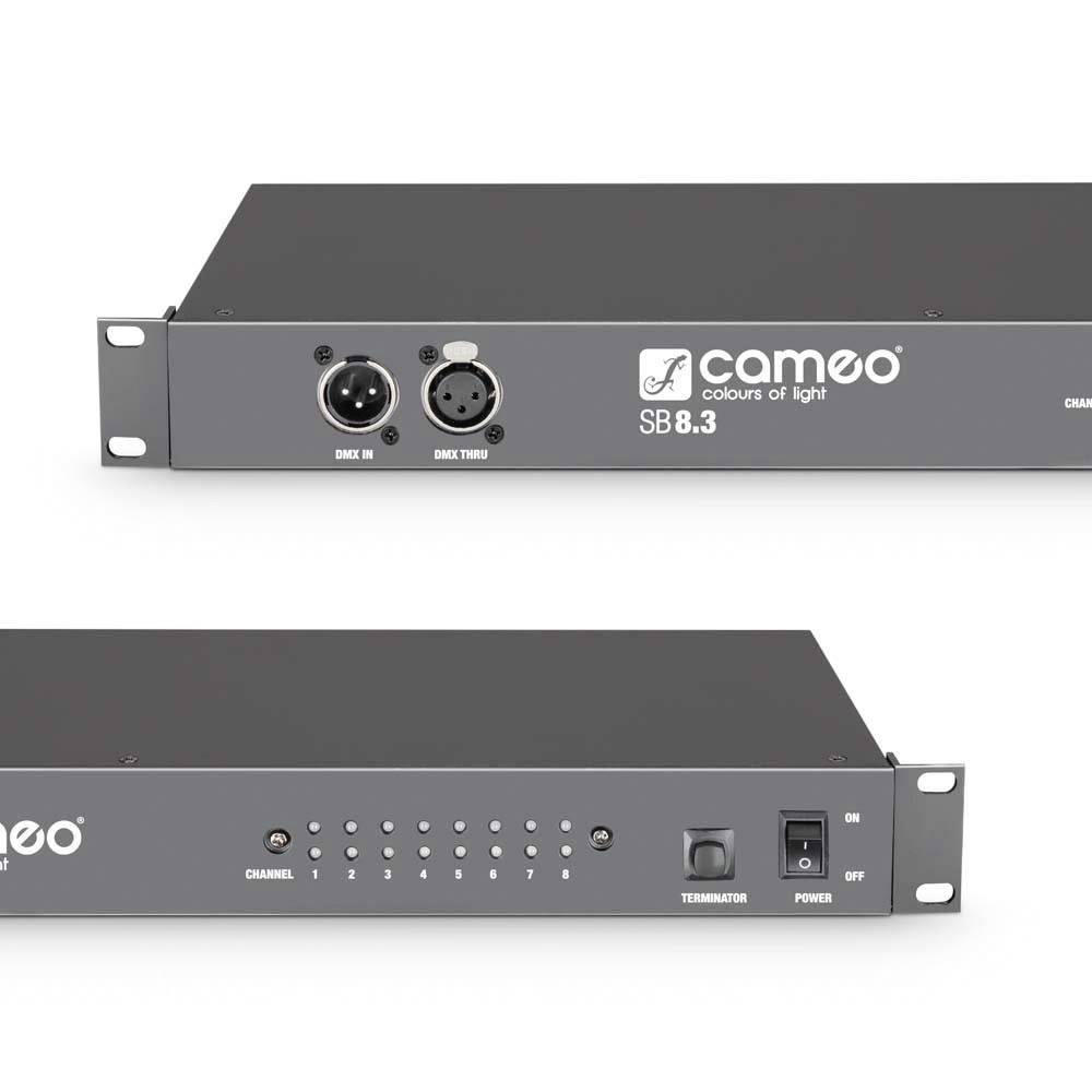 Dve čierne audiozvukové racky so zásuvkami a prepínačmi, označené ako 'Cameo SB 8.3', každý s DMX a sieťovými prípojkami.
