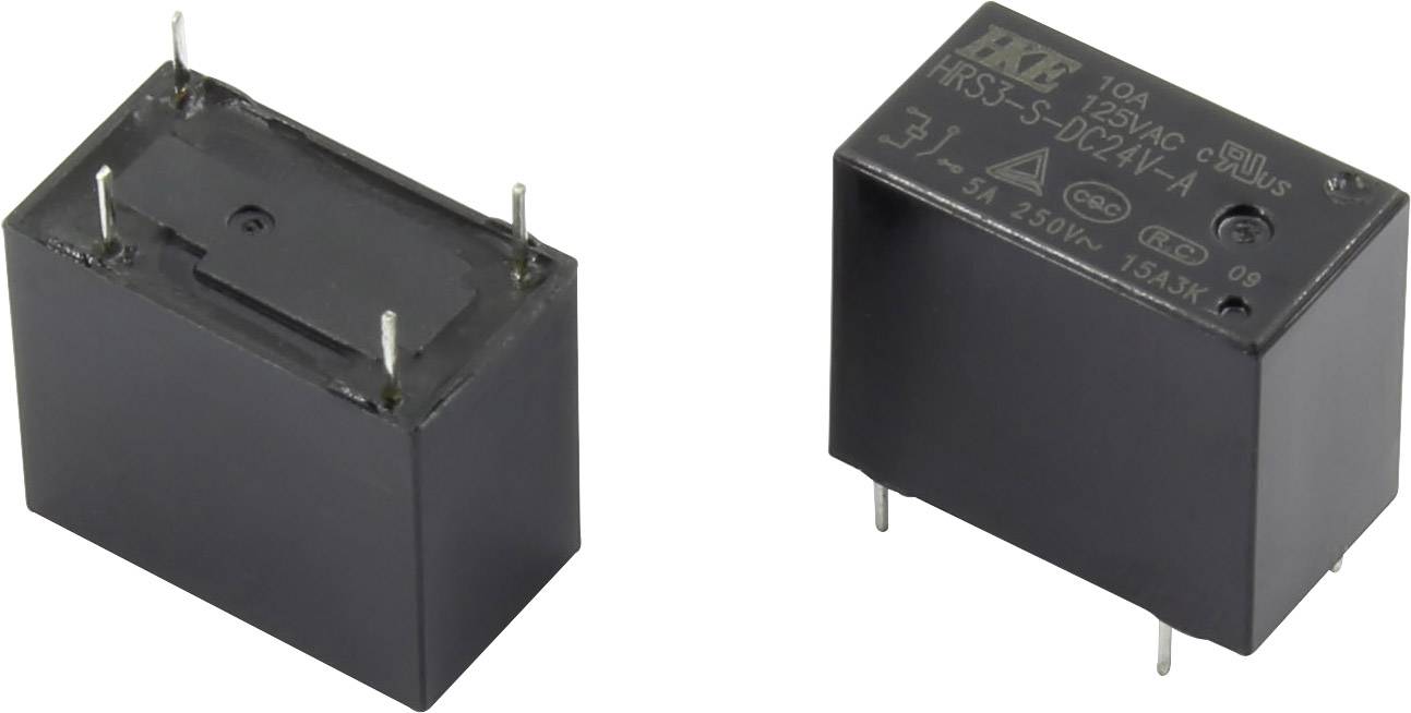 Dva čierne elektronické relé, jeden ukazuje hornú stranu s pripájacími pinmi, druhý ukazuje stranu s technickými špecifikáciami.