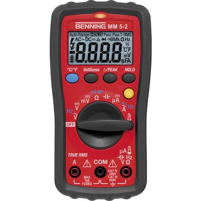 Červený multimeter s digitálnym displejom, viacerými meracími módmi a otočným prepínačom na meranie napätia, prúdu a odporu.