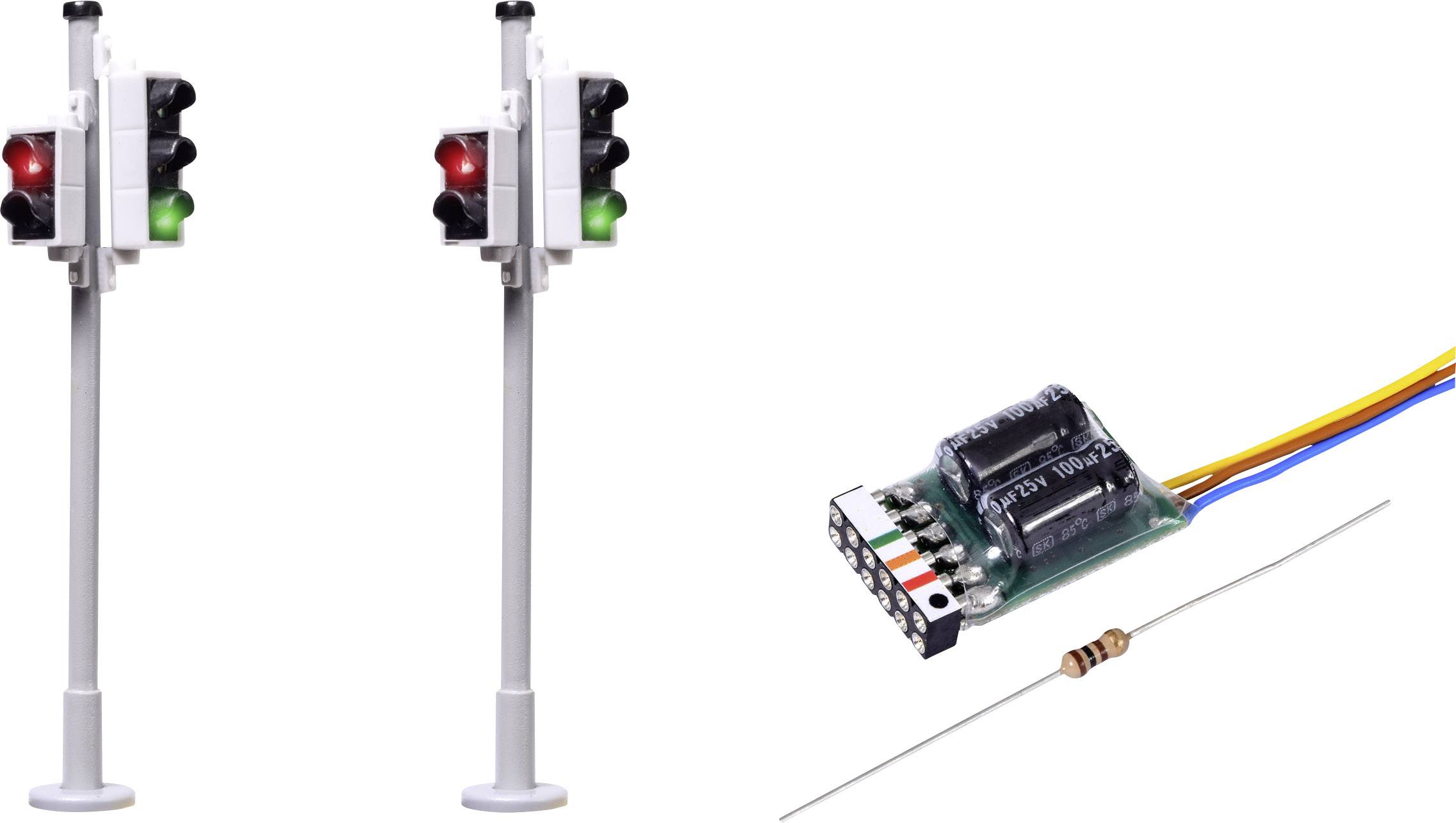 Dva modelové železničné semafory so svietiacimi červenými a zelenými svetlami. Vedľa nich sa nachádza malý elektronický obvod s káblami a odporom.