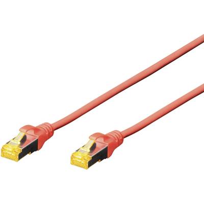 Červený ethernetový kábel s dvoma RJ45 konektormi na oboch koncoch, používaný na sieťové pripojenie.
