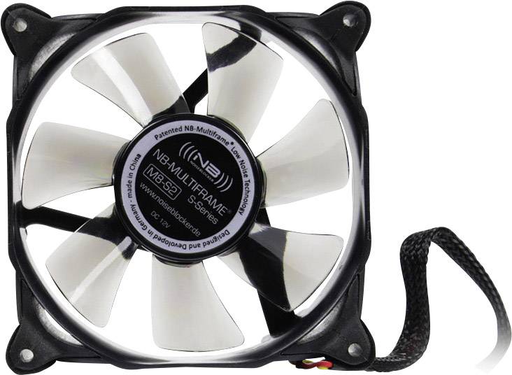 Čierny počítačový ventilátor s bielym nápisom na prednej strane. Obsahuje technické detaily a číslo modelu.