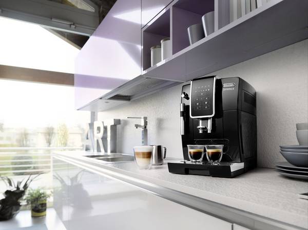 DeLonghi ECAM 350.15.B - Dinamica 0132221000 plne automatický kávovar čierna