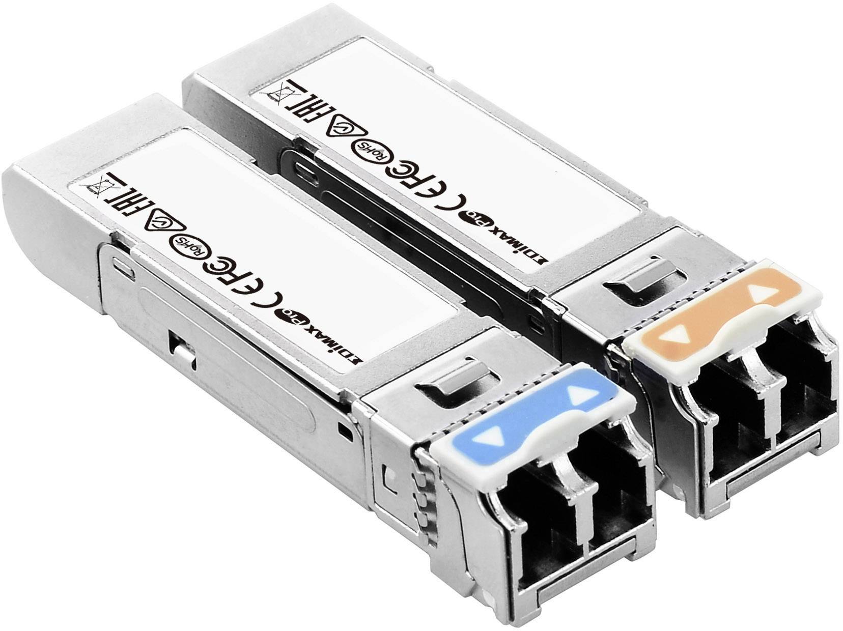 Dva kovové SFP moduly so farebne označenými konektormi, ktoré zobrazujú technické rozhrania pre sieťovú konektivitu.