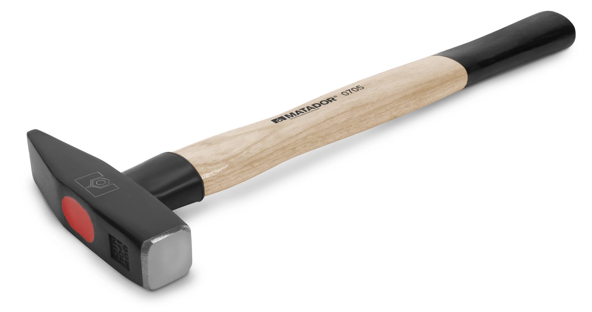 Kladivo s drevenou rukoväťou a čiernou kovovú hlavou, na rukoväti je viditeľná značka 'Matador', pred bielym pozadím.