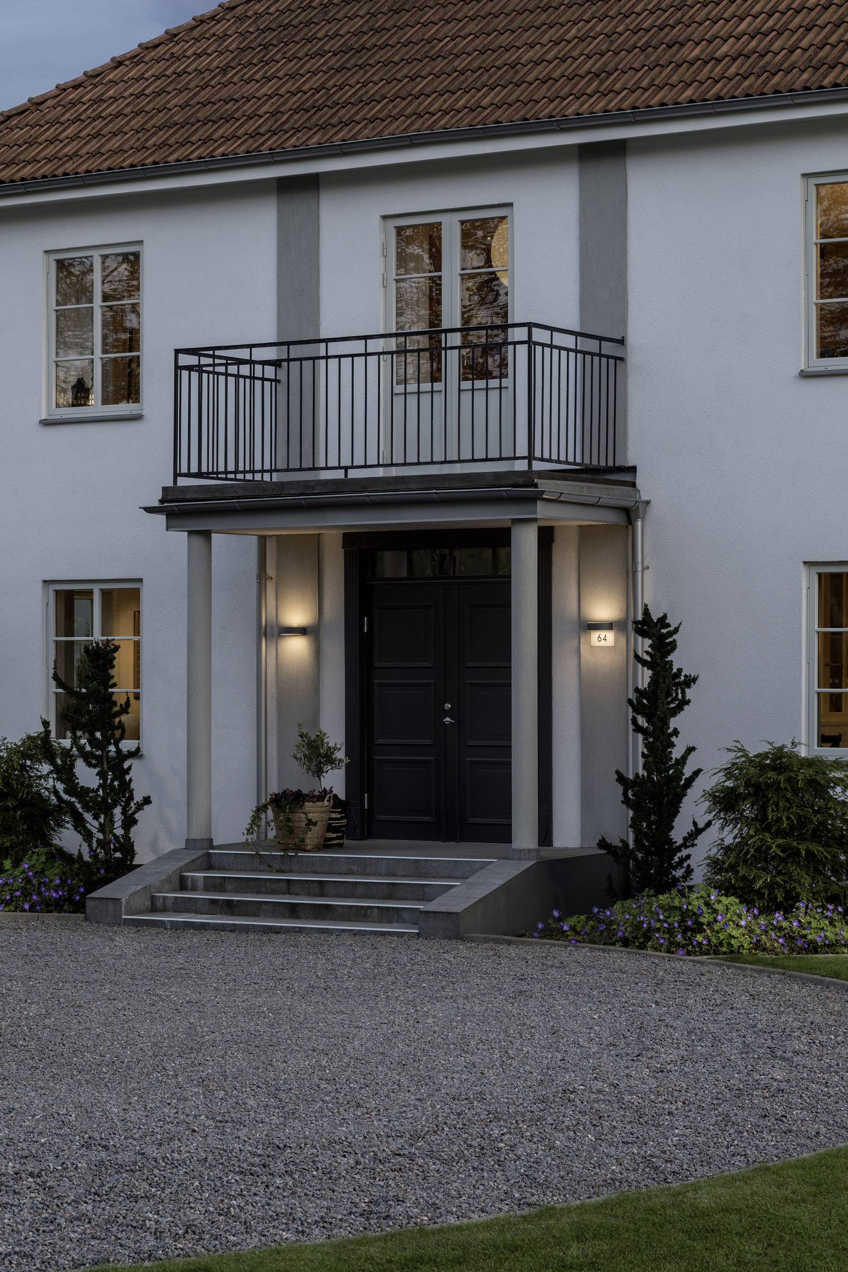 KONSTSMIDE  Num&eacute;ro de maison LED Monza moderne avec chiffres