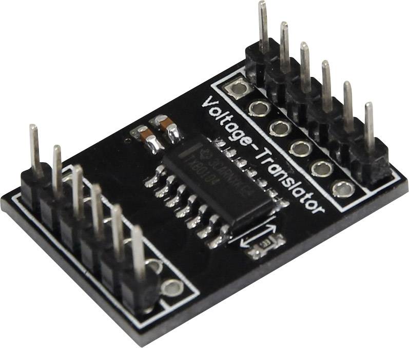 Napäťový prevodník s pripojeným čipom a viacerými pinmi. Text na doske: 'Voltage Translator'.