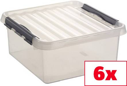 Priehľadná plastová krabica so sivým vekom a čiernymi úchytkami. Na okraji obrázka je uvedené '6x', čo znamená šesť kusov.