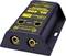Nápis 'HL-406 High/Low Level Converter' na čiernom kryte, disponuje dvoma zvukovými vstupnými a výstupnými konektormi, s integrovaným odporom.