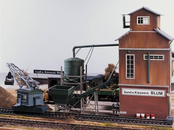 Piko H0 61125 H0 Silo a pieskový mlyn na piesok