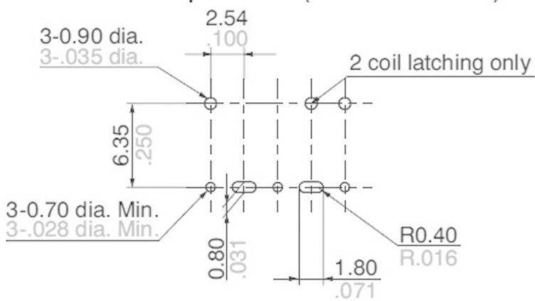 Technický výkres mechanickej komponenty s presnými rozmermi v milimetroch. Zobrazuje priemery otvorov, vzdialenosti, polomer a poznámky k upevneniu.