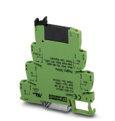 Zelený elektronický reléový modul s potlačou, používaný na riadenie elektrických procesov.