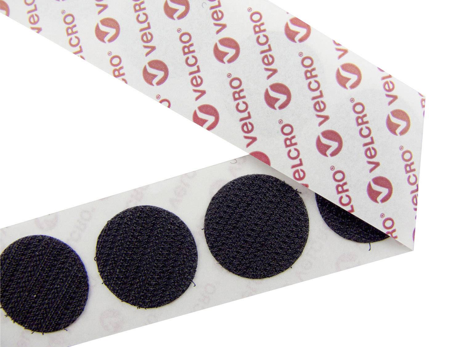 Čierne suchomilné body na páske s logom Velcro.