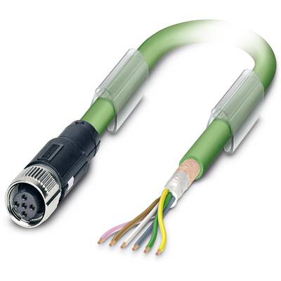 Zelený ethernetový kábel s otvoreným koncom, ktorý odhaľuje vnútorné farebné vodiče, a čierny konektor na druhej strane.