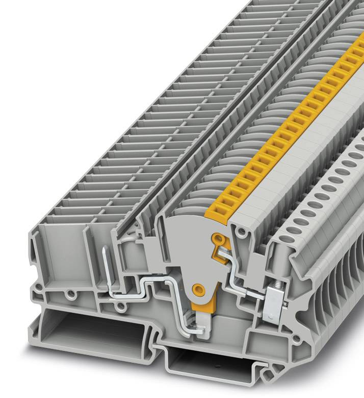 Šedý elektrický konektor s oranžovými prvkami, ktorý zobrazuje vnútorné komponenty a mechanizmus uchytenia.