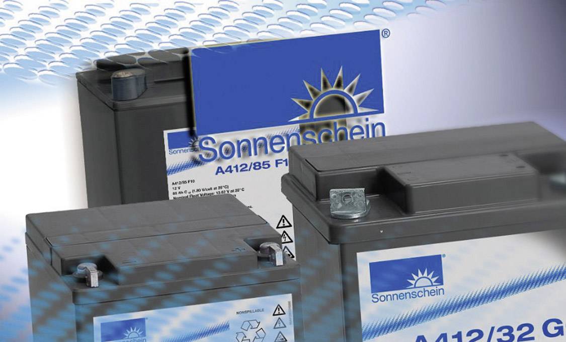Vedľa seba sú zobrazené tri akumulátory značky 'Sonnenschein' v rôznych veľkostiach s modrými etiketami a potlačou.