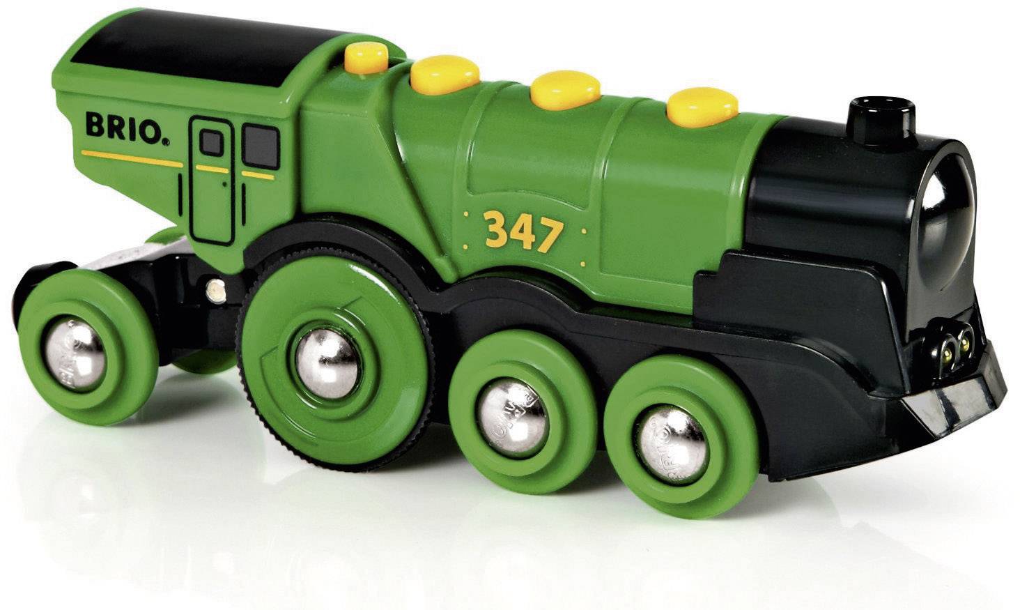 Zelený model hračkárskeho rušňa s yellow gombíkmi a číslom '347' na boku. Značka 'BRIO' je jasne viditeľná.