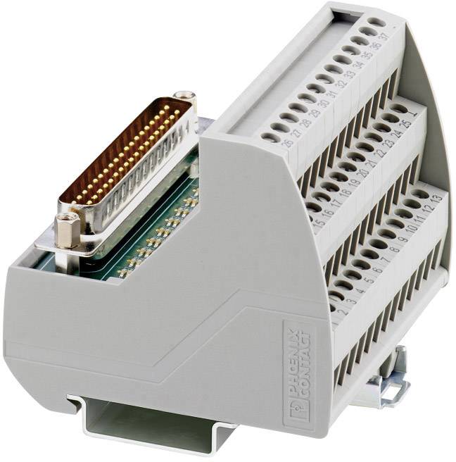 Priemyselný konektor so skrutkovými svorkami, vhodný pre použitie v elektrických alebo elektronických obvodoch.