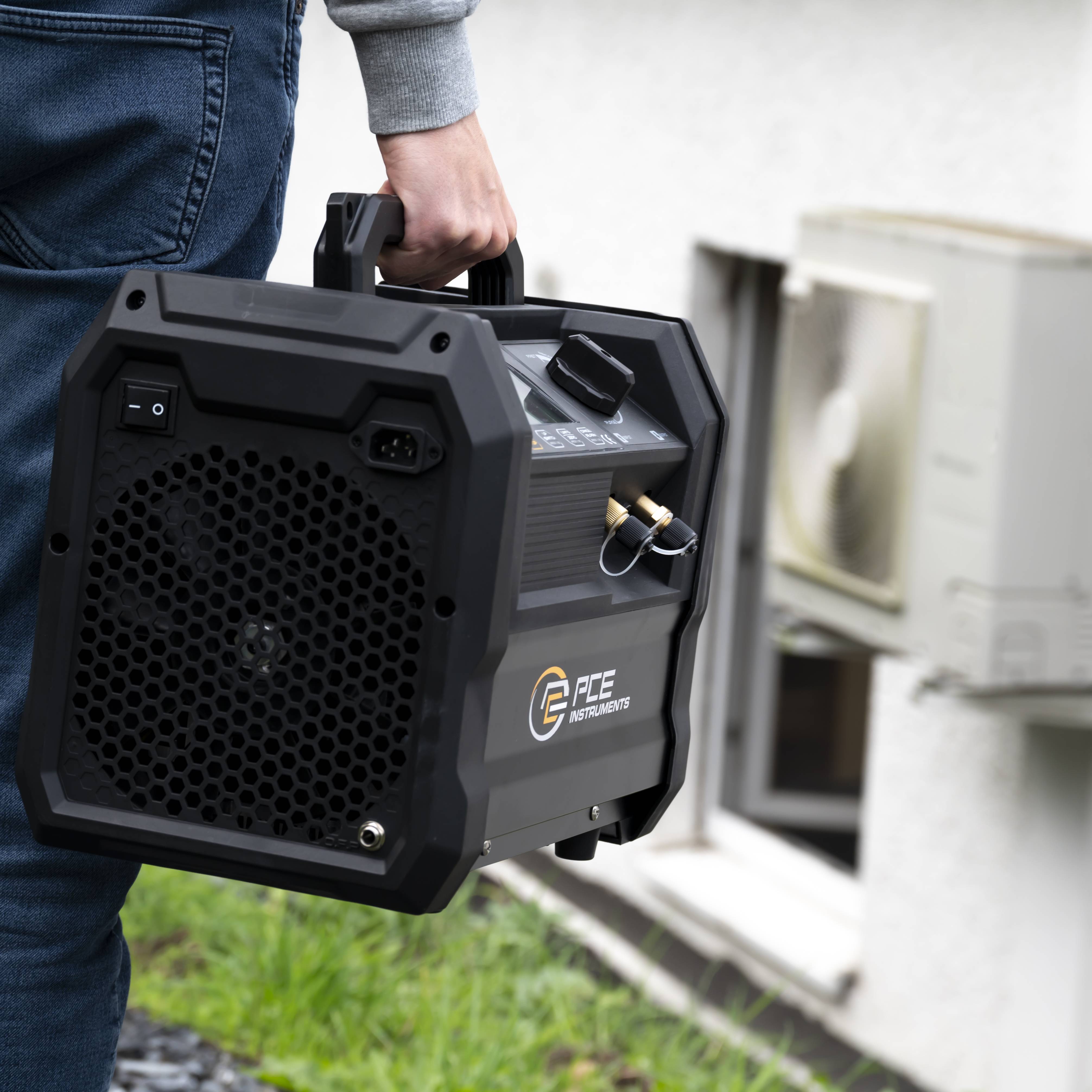 PCE Instruments PCE-RRU 10 Vákuové čerpadlo s chránenou zástrčkou, jednostupňové 240 V/AC-5
