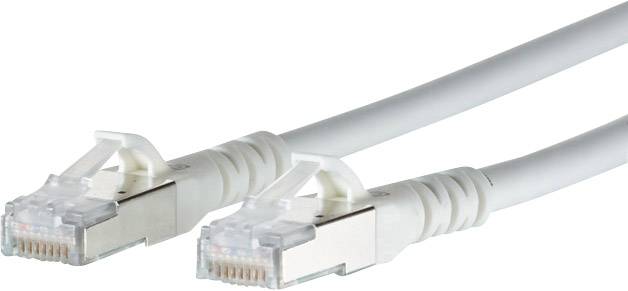 Dva biele ethernetové káble s RJ45 konektormi, položené vedľa seba pred bielym pozadím.