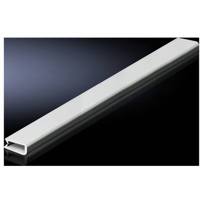 Srebrn aluminijast U-profil na črni podlagi.
