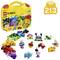 LEGO Classic komplet z barvnimi kockami in primer modelov, primeren za otroke od 4 do 99 let. Set vsebuje 213 kosov.