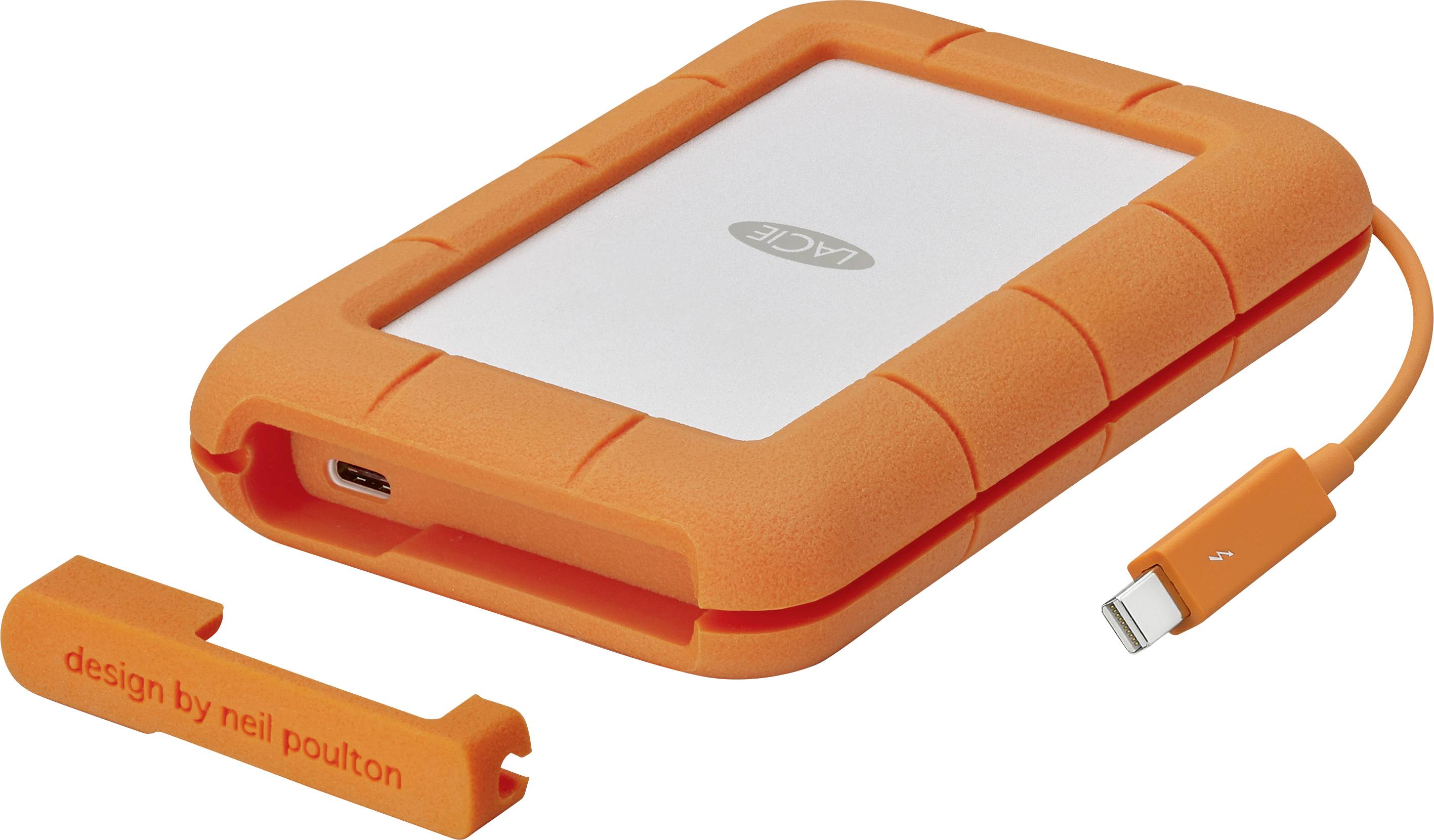 Zunašnja trda disk z oranžnim gumijastim zaščitnim ovitkom in priključkom USB-C, na podstavku je napisano 'design by neil poulton'.
