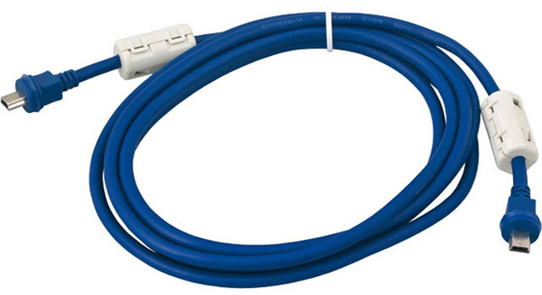 Modro HDMI-kabel z belima feritovima jedroma na obeh koncih, uporabljen za prenos avdio in video podatkov med napravami.