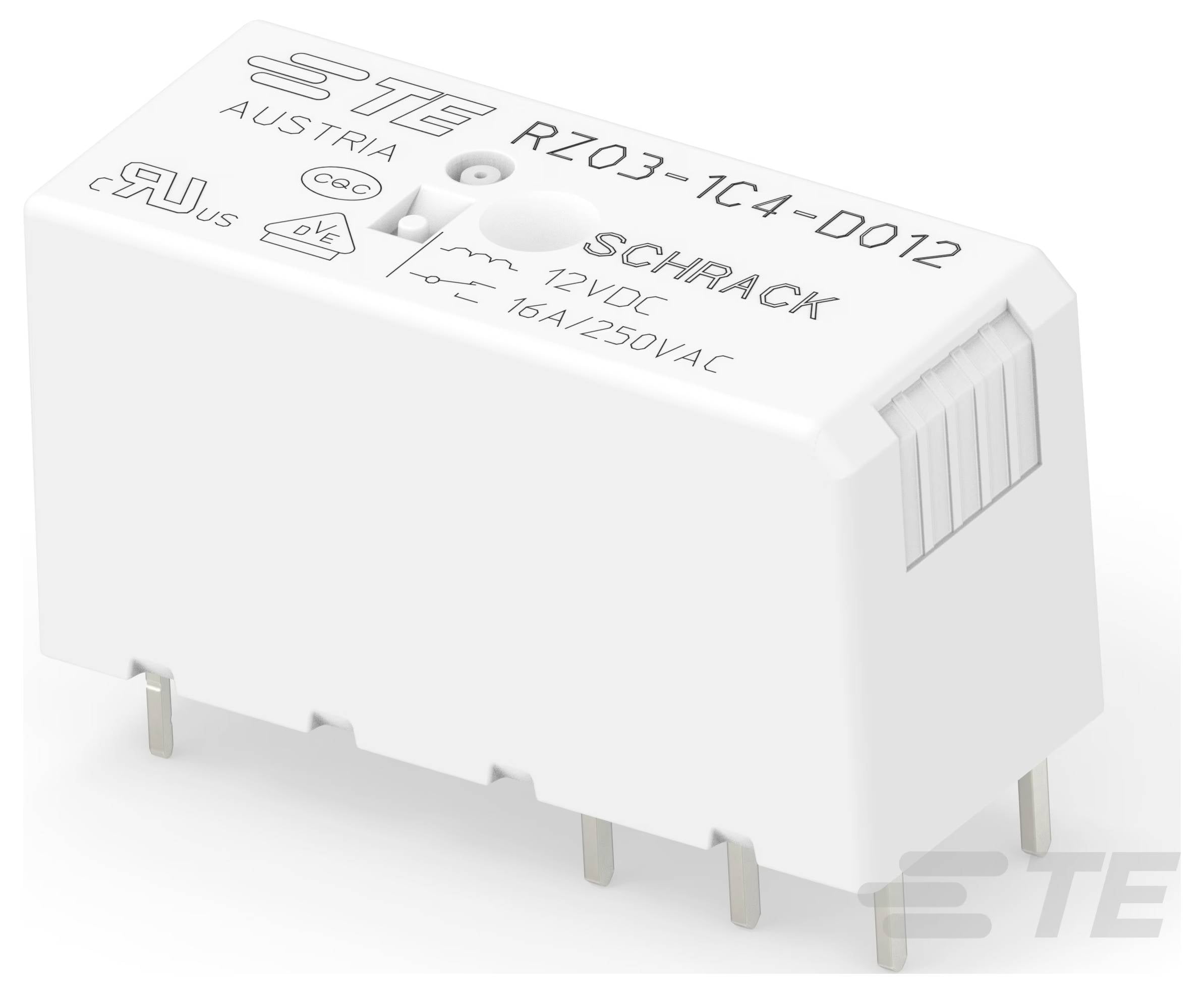 Bela, pravokotna TE Schrack relejna naprava z oznako »RZ03-1C4-D012«, namenjena za uporabo pri 12V enosmerni napetosti in 16A/250VAC, s štirimi kovinskimi kontakti na dnu.