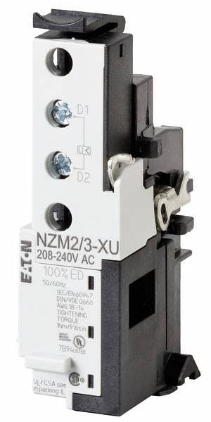 Na sliki je prikazan stikalni element z napisom 'Eaton' in specifikacijami 'NZM2/3-XU 208-240V AC'.