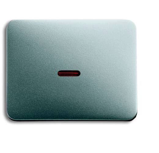 Pravokoten, kovinsko bleščeč predmet z zaobljenimi robovi in majhnim rdečim pravokotnim elementom na sredini.