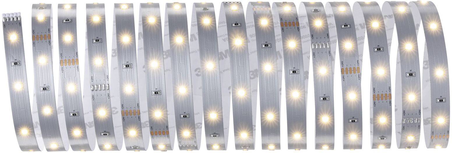 Zvit LED-trak z toplimi belimi svetlečimi LED-diodami, nameščen na odsevnem traku, prikazuje enakomerno osvetlitev.